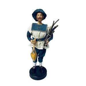 Silverstein Thanksgiving PHandcrafted Pilgrim Figurine With Sticks & Bag On Stan